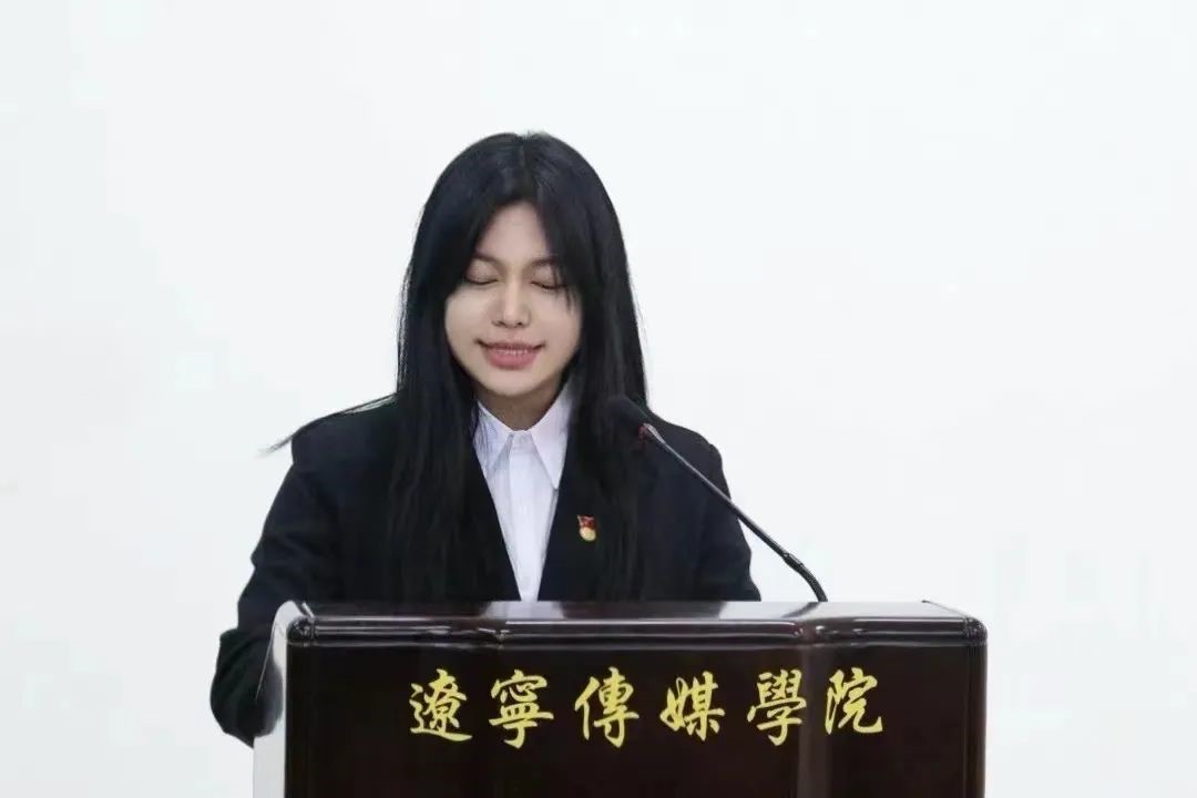 喜报 |乐鱼官网手机网页版李岫株同学荣获2022年度辽宁省优秀大学生党员荣誉称号