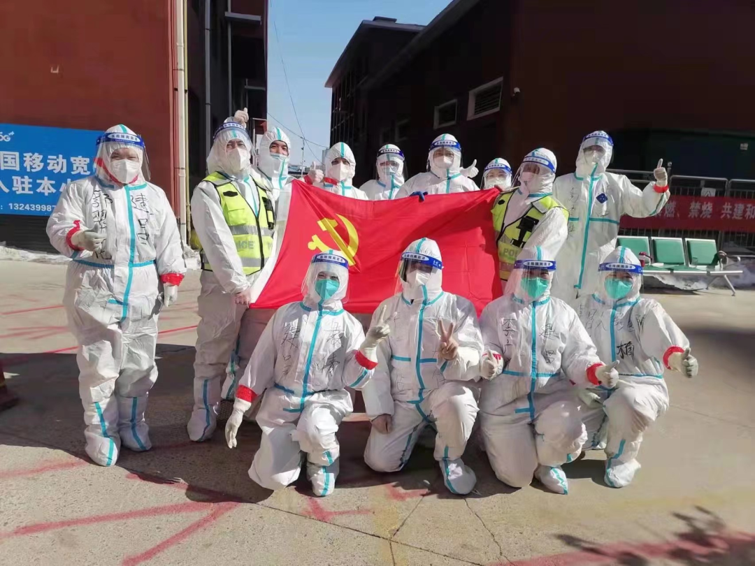 “青”尽全力 “疫”起同行|数媒学院学生党员带领入党积极分子参加抗疫志愿活动