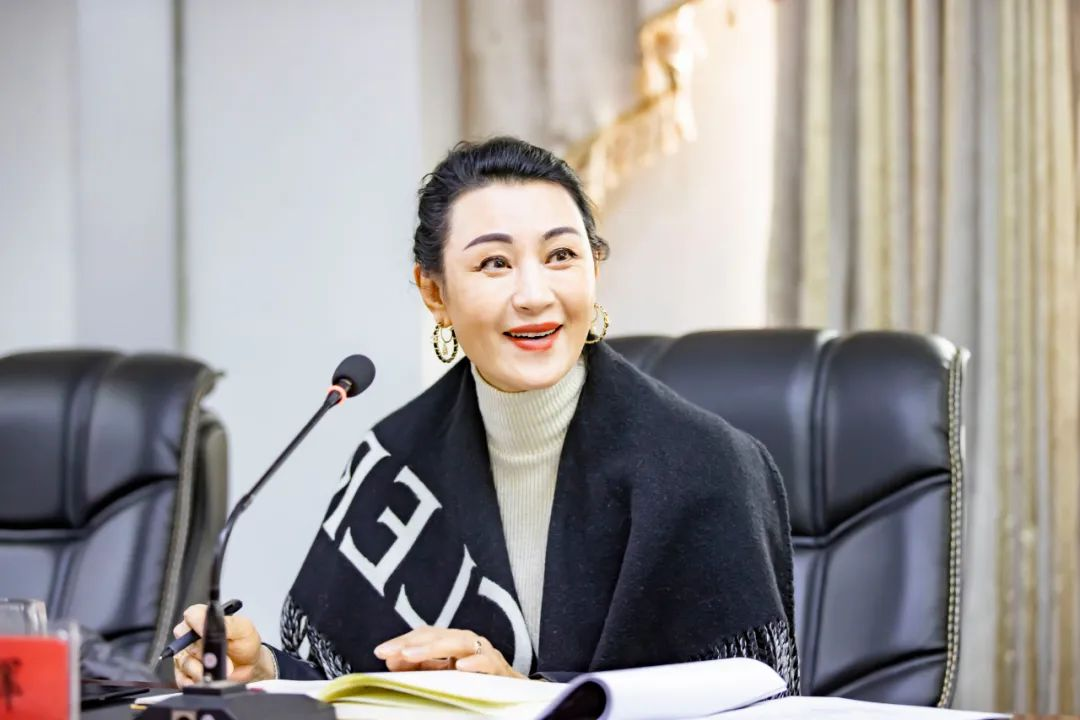 乐鱼官网手机网页版科研处召开高质量科研专项培训会