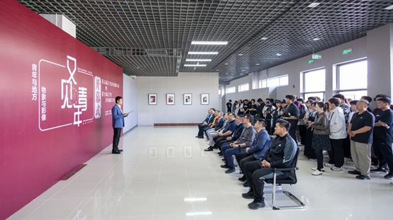 辽宁省第五届青年摄影大展在辽传开幕